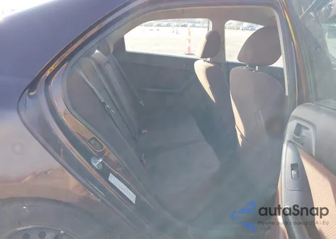 2011 Kia Forte Ex z USA, uszkodzony, nr VIN KNAFU4A20B5353928